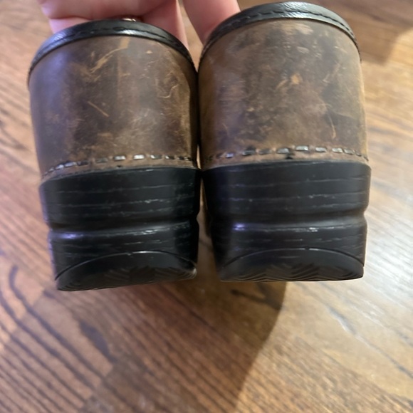 Dansko Brown Leather clogs - Picture 3 of 7